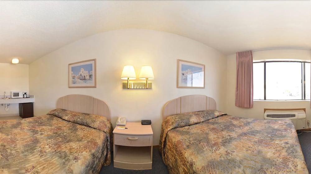 Super 8 By Wyndham Yuma Ξενοδοχείο Εξωτερικό φωτογραφία