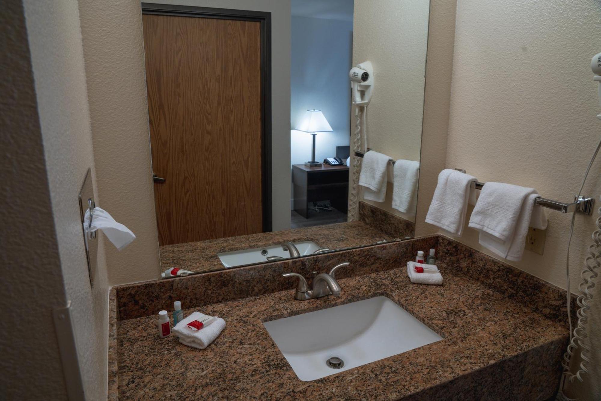 Super 8 By Wyndham Yuma Ξενοδοχείο Εξωτερικό φωτογραφία